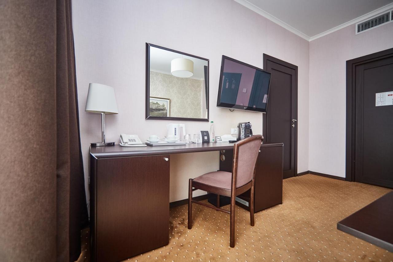Готель олександрівський 4*